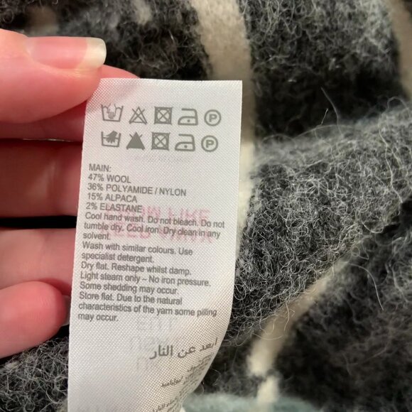 Mint Velvet Sweater Women's Large Gray and Blue Wool 3/4 Sleeve Animal Print - Picture 5 of 8